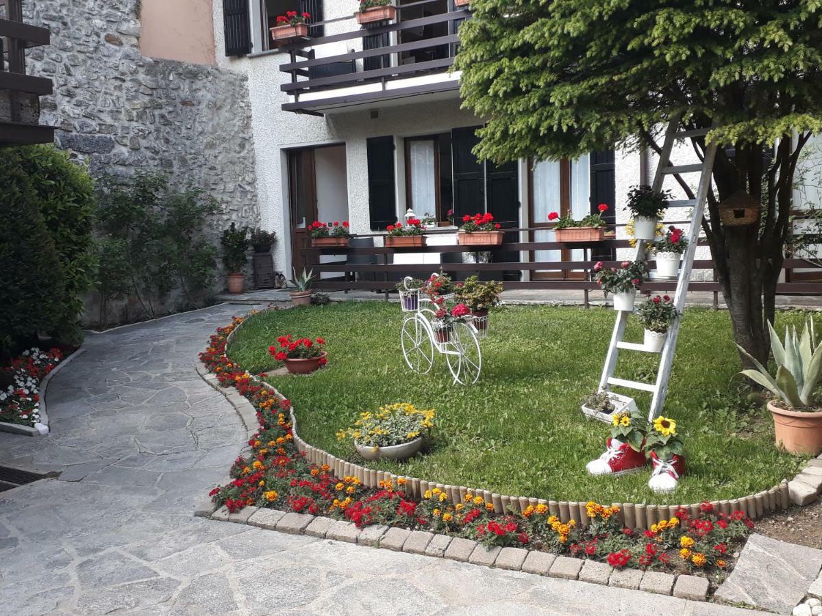 Da Mara Lago Di Como Sormano Exteriér fotografie